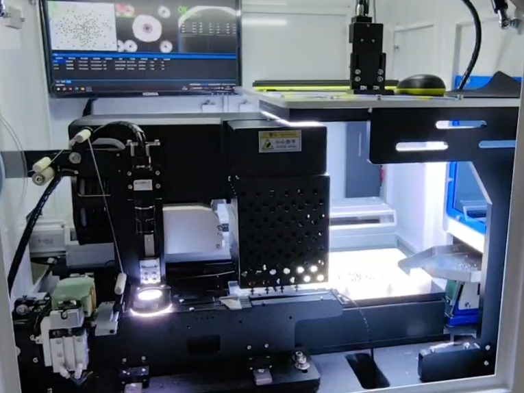 flexible tape and reel machine